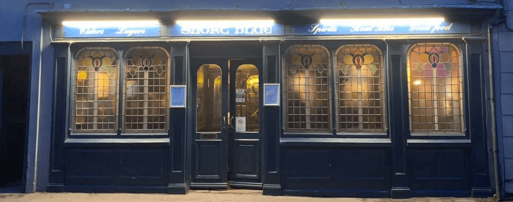 The Short Blue offers a delicious choice of food and drink in Gorleston-on-Sea 